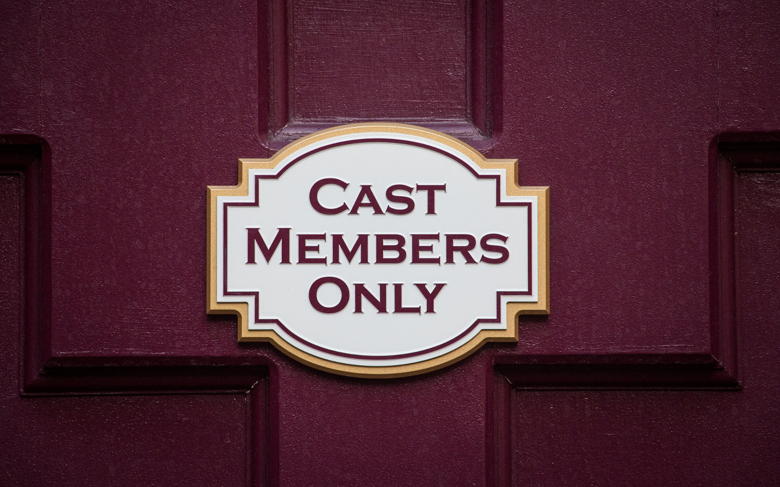 Cast Members Only sign