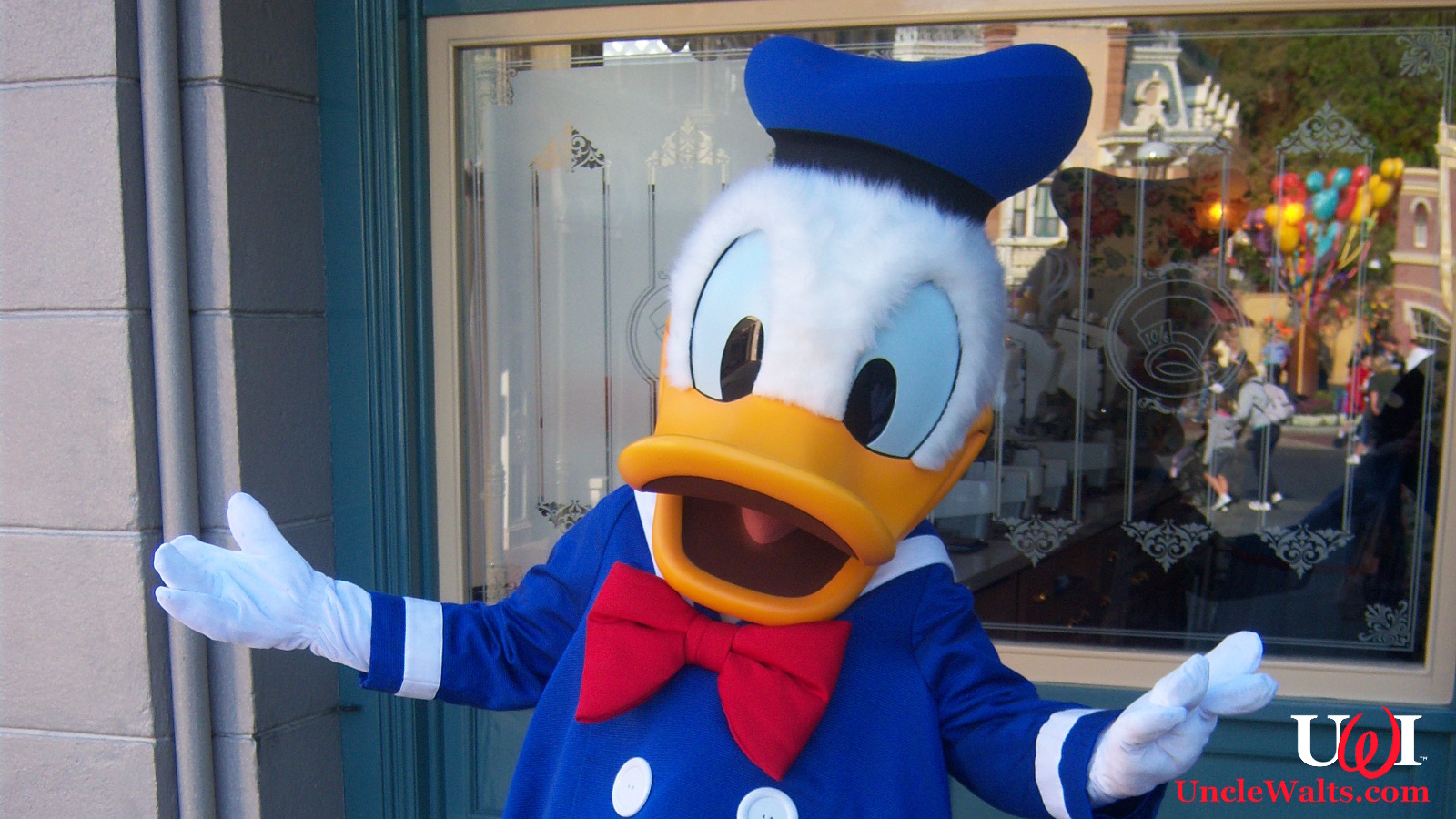Accused perp Donald Duck. Photo by Loren Javier [CC BY-ND 2.0] via Flickr.