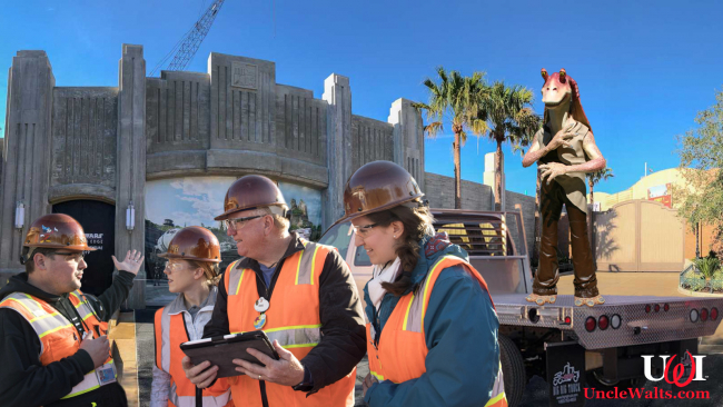 Audio-animatronic of Jar Jar Binks arrives at Disneyland Park.