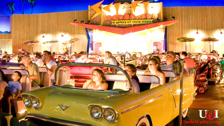 Sci-Fi Dine-In Theater restaurant, moments before the tragedy. Or after, we're not sure. Photo by Josh Hallett [CC BY-SA 2.0] via Wikimedia Commons.
