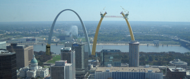 St. Louis adds a second arch, sponsored by McDonald's. Photo by AfricanGeo [CC BY-SA 3.0] via Wikimedia Commons, modified.