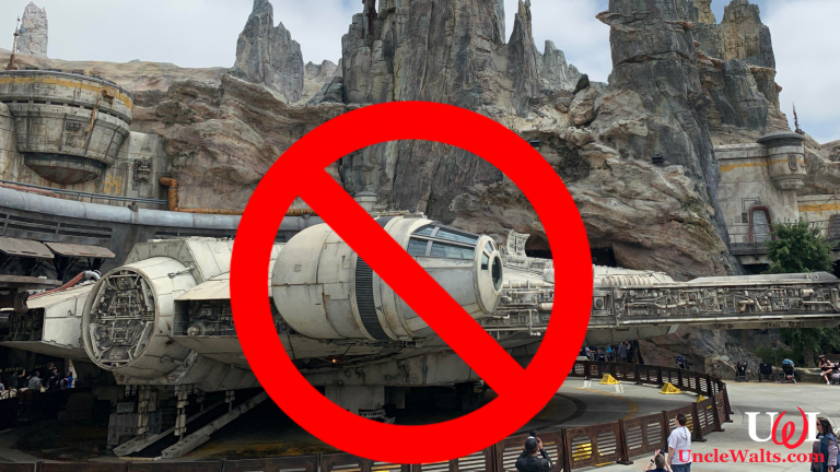 The Millenium Falcon before the accident. Photo by CrispyCream27 [CC BY-SA 4.0] via Wikipedia Commons.