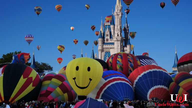 Chaos at the first (and last) ever Magic Kingdom Balloon Festival. Photo by ErikAggie [CC0] via Pixabay & adventurejay.com