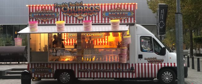 Yes, the Netherlands has Churros and Churro trucks -- but why are the Churros "backed"? Those silly Dutch. Photo by Uncle Walt, used without permission.
