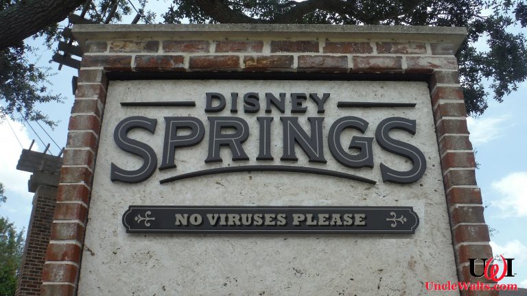 If you see any viruses there, report them to the nearest Cast Member. Photo by Thomas photography [CC BY-SA 4.0] via Wikimedia.