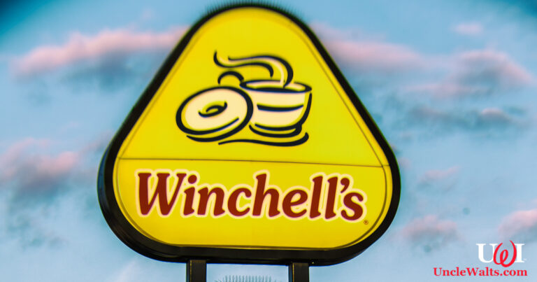 No longer soon-to-be-appearing at the American Adventure Pavilion & Donut Shop. Photo by Thomas Hawk [CC BY-NC 2.0] via Flickr.