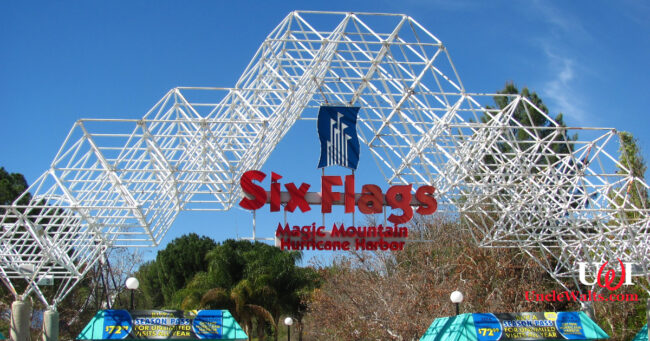 Entrance to Disney, sorry, Six Flags. Photo by Jeremy Thompson [CC BY 2.0] via Flickr.